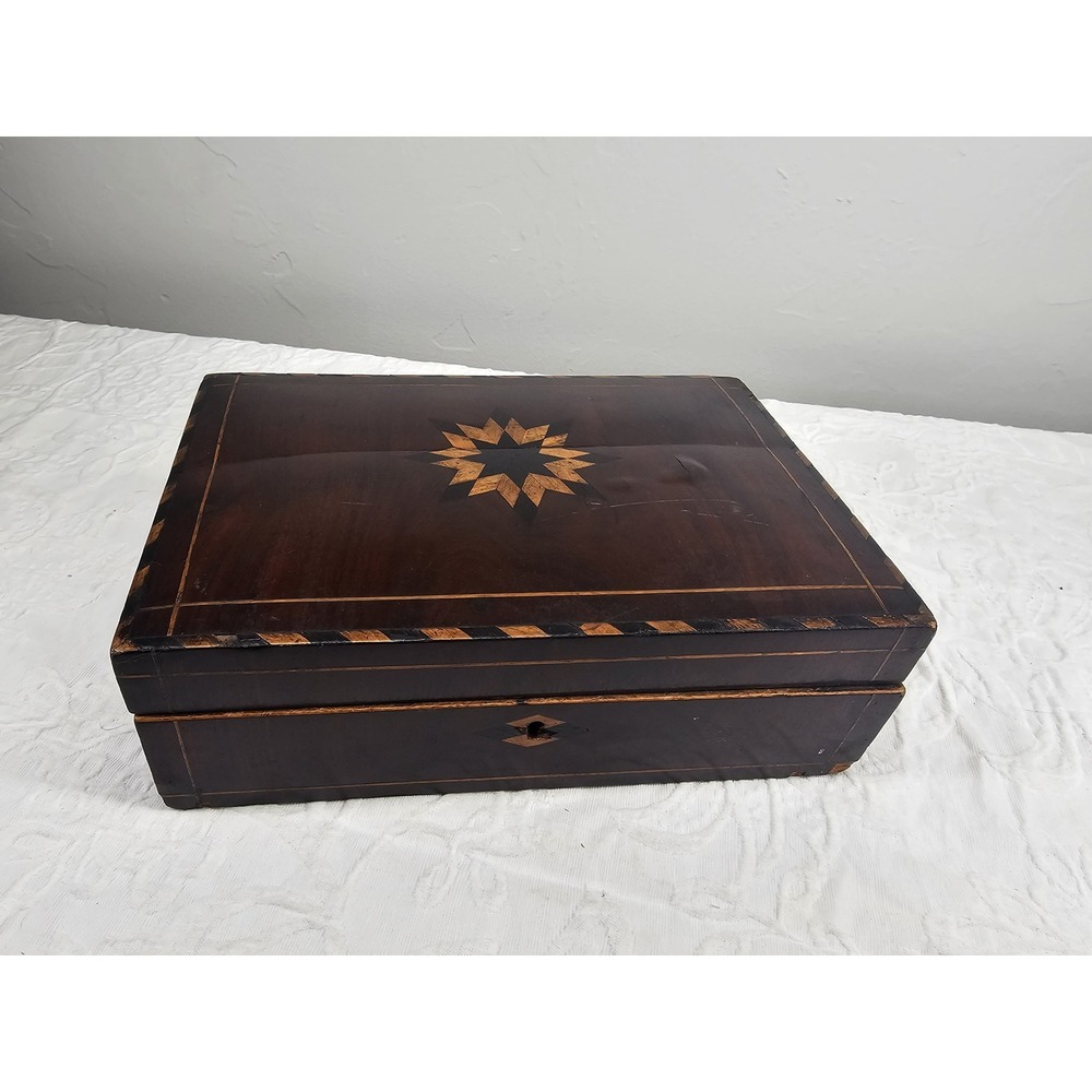 Antique Wooden Keepsake Box Star Inlay Jewelry Trinket Storage Chest 1900s‎